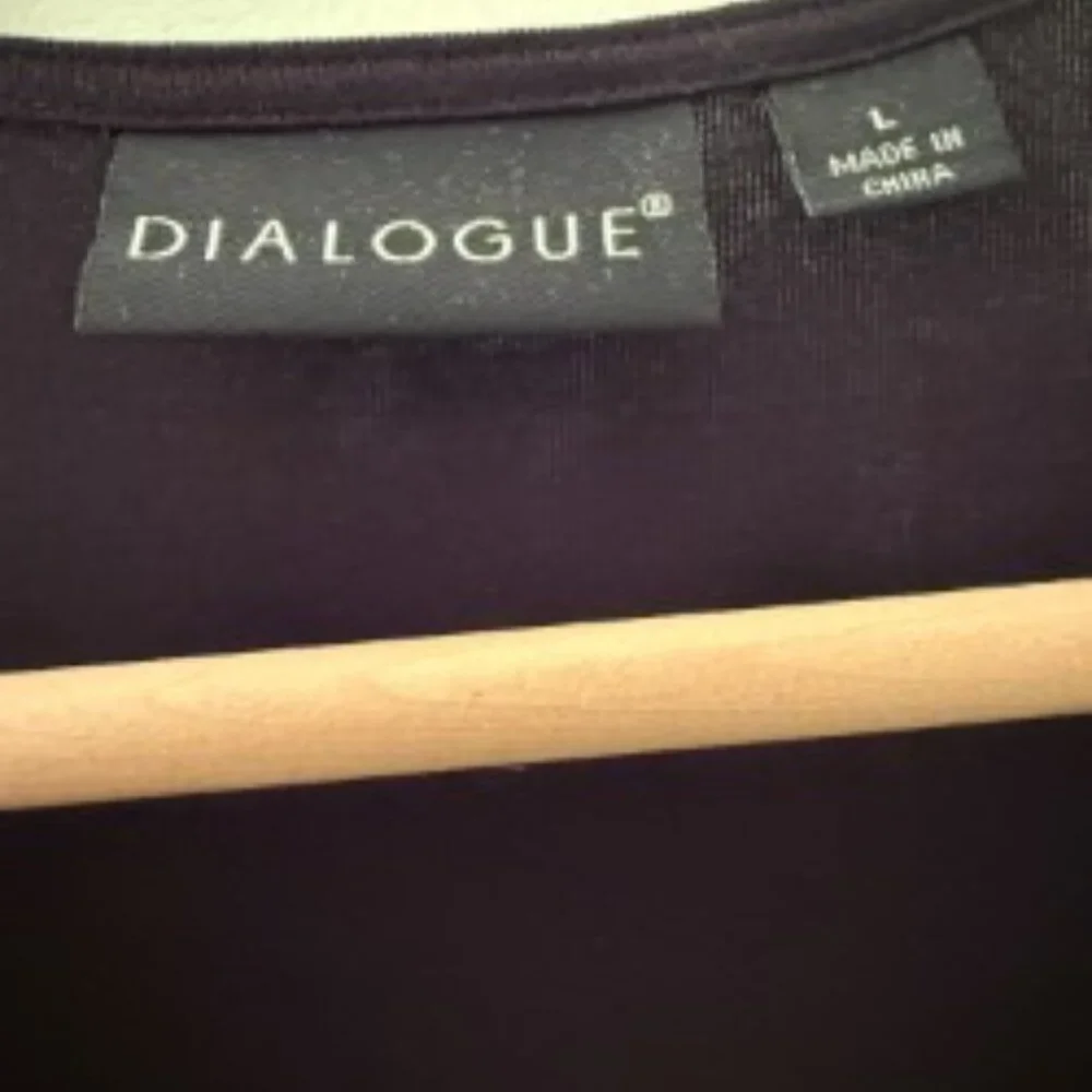 Woman's Black Sweater - Excellent Condition! - Picture 3 of 4